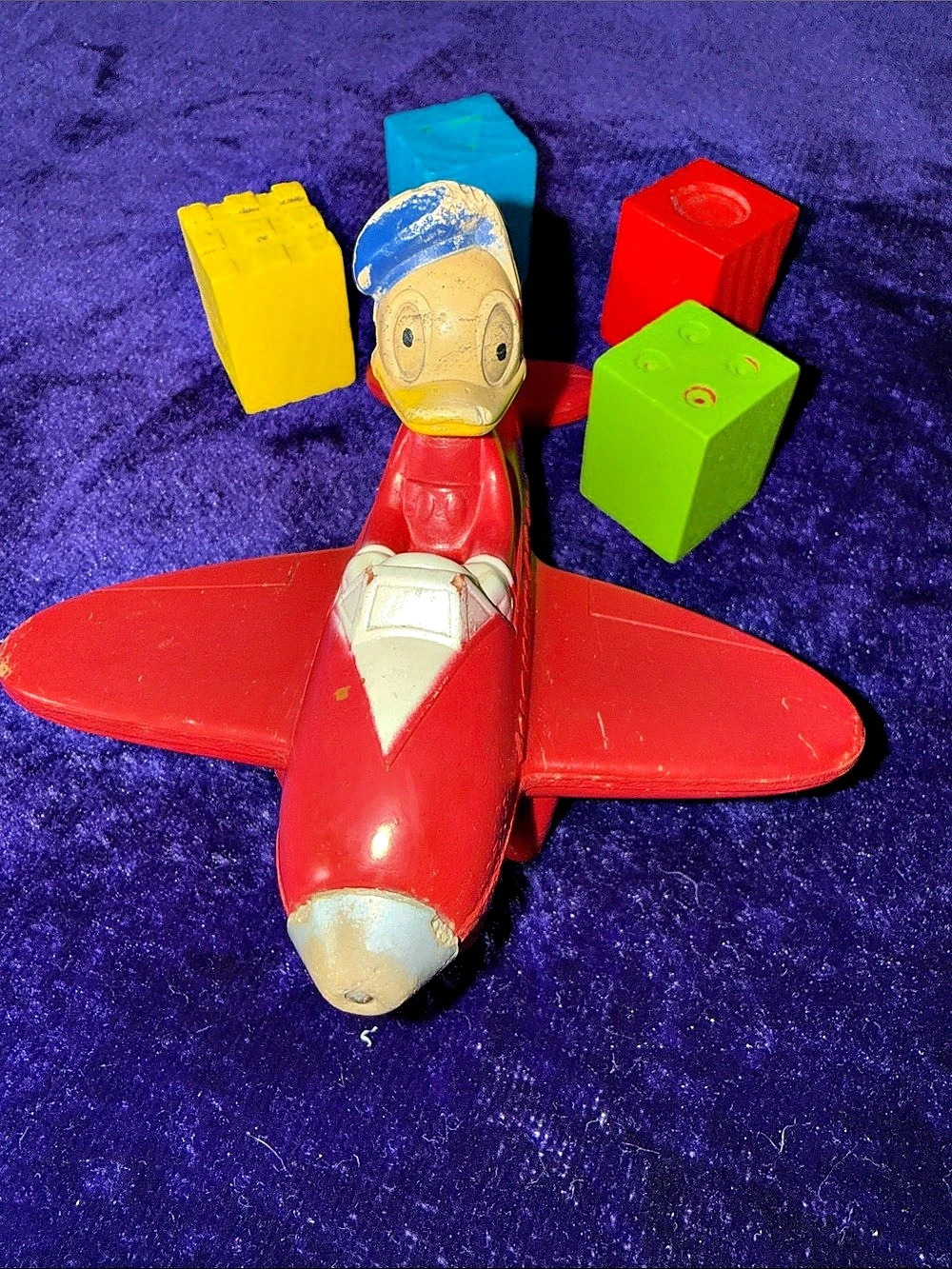 1930-40s Vintage/antique Disney Sun rubber Donald Duck Mickeys air mail